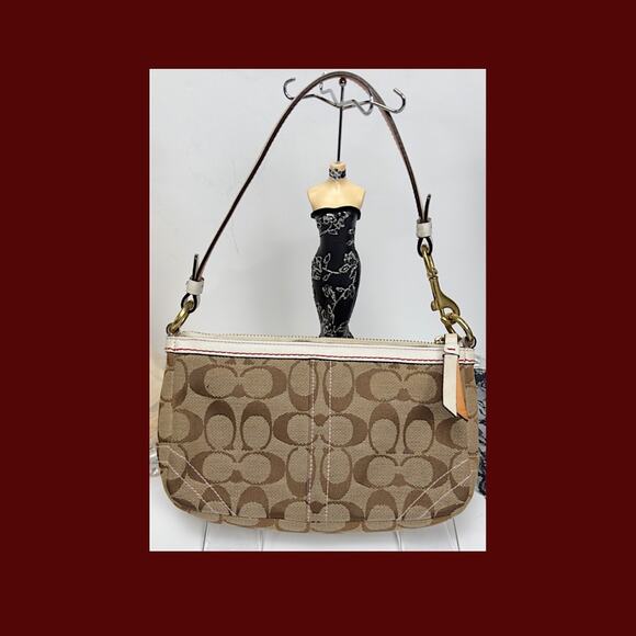 COACH Signature Poppy Flower Floral Demi Small Bag Clutch J05Q-6264 Limitd Editn - Picture 4 of 16